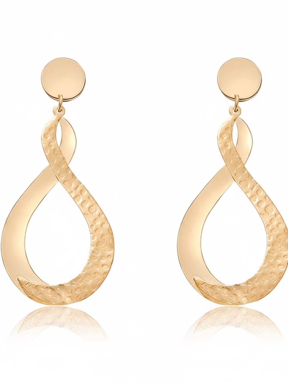 Womens Gold Tone Twist‎ Oval Earring